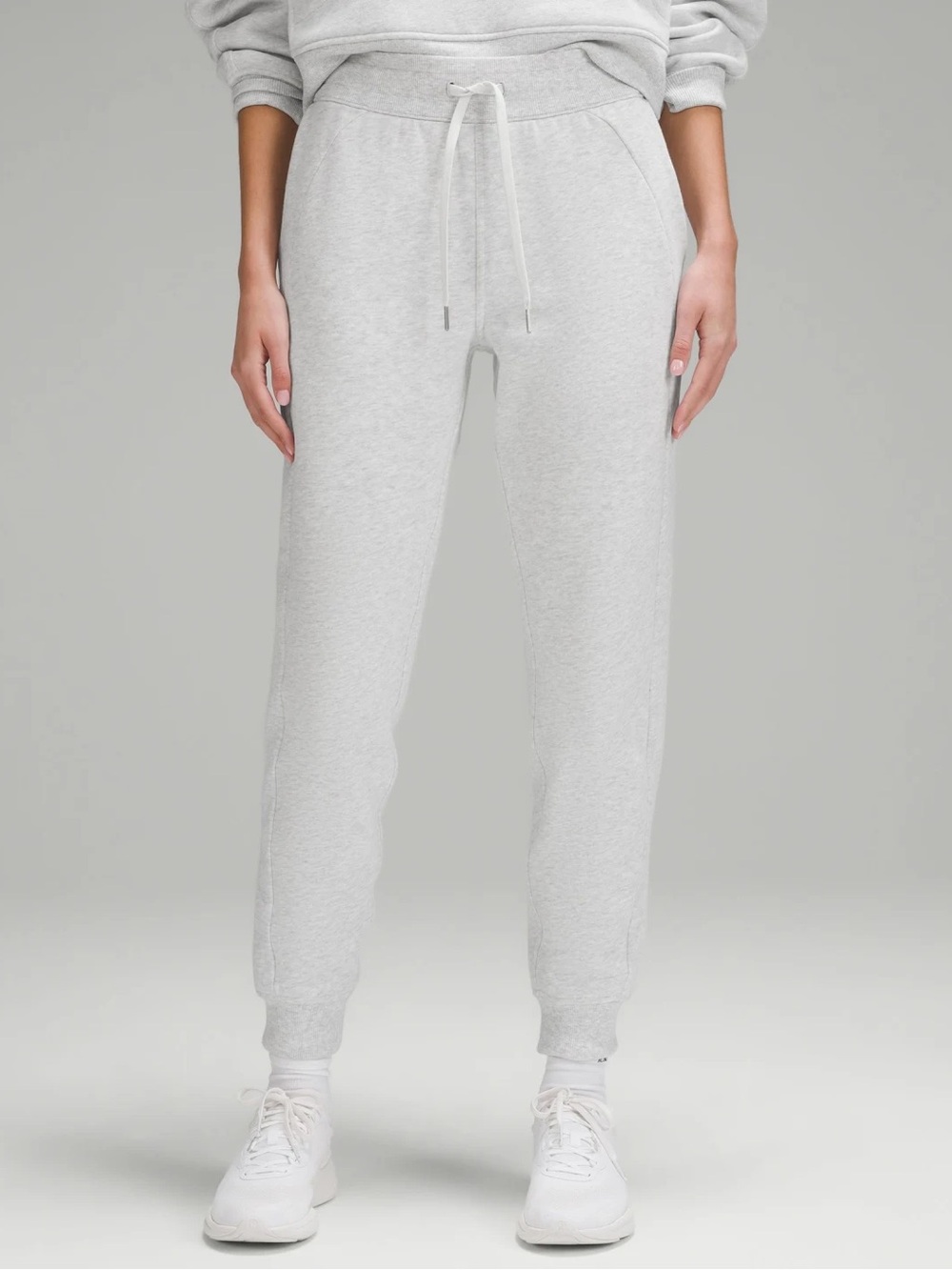 NWOT lululemon scuba high-rise sweats